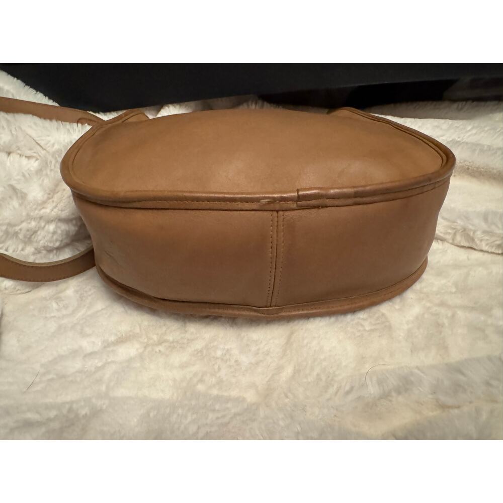 RARE Gorgeous Coach Vintage Beckett in Putty Natural Condition - Picture 5 of 11